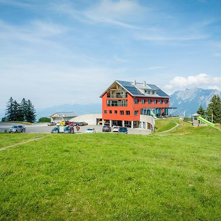 Hotel Restaurant Berghaus Malbun Buchserberg بيوشس المظهر الخارجي الصورة
