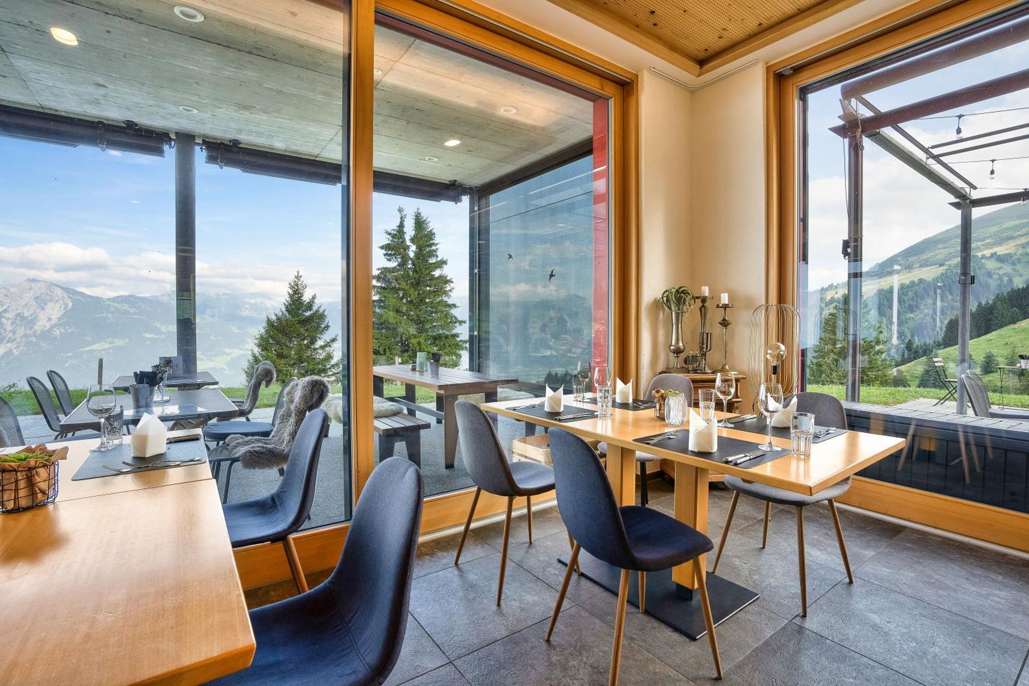 Hotel Restaurant Berghaus Malbun Buchserberg بيوشس المظهر الخارجي الصورة