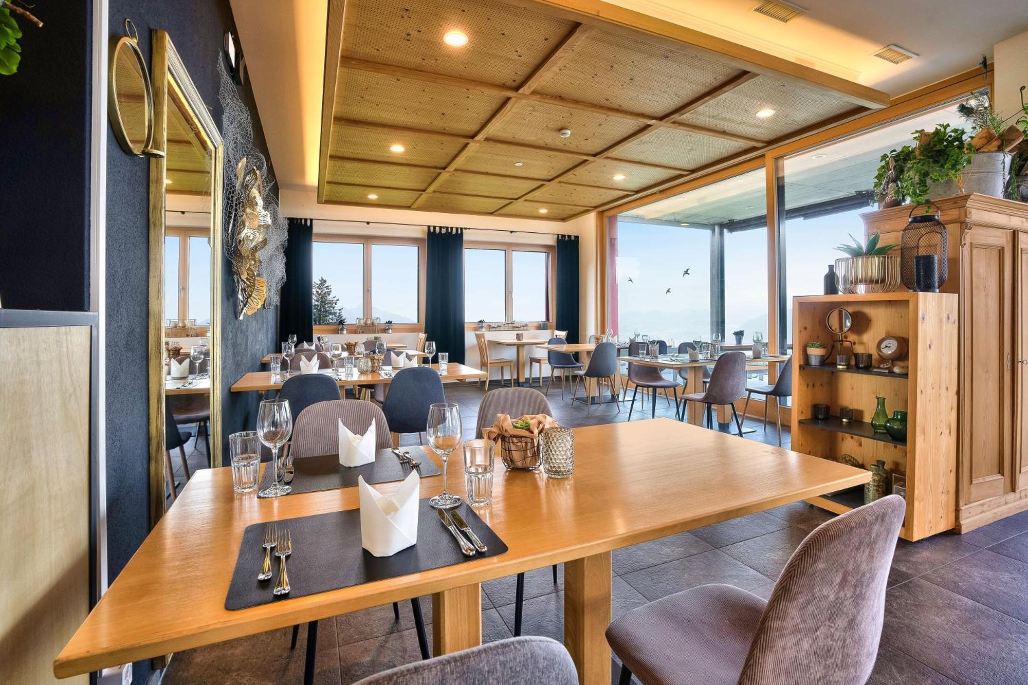 Hotel Restaurant Berghaus Malbun Buchserberg بيوشس المظهر الخارجي الصورة