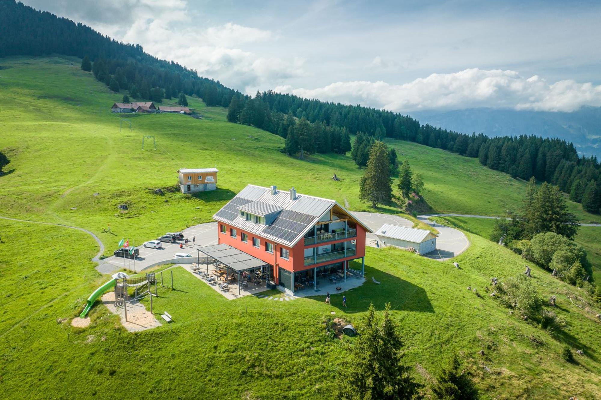 Hotel Restaurant Berghaus Malbun Buchserberg بيوشس المظهر الخارجي الصورة